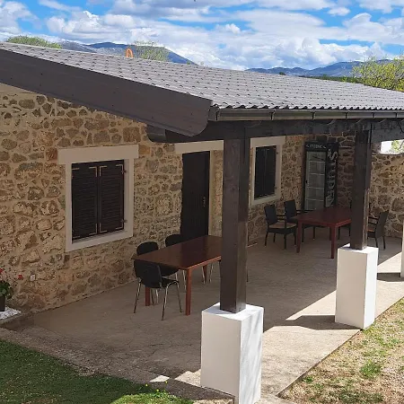 Campsite Dolovi Obrovac